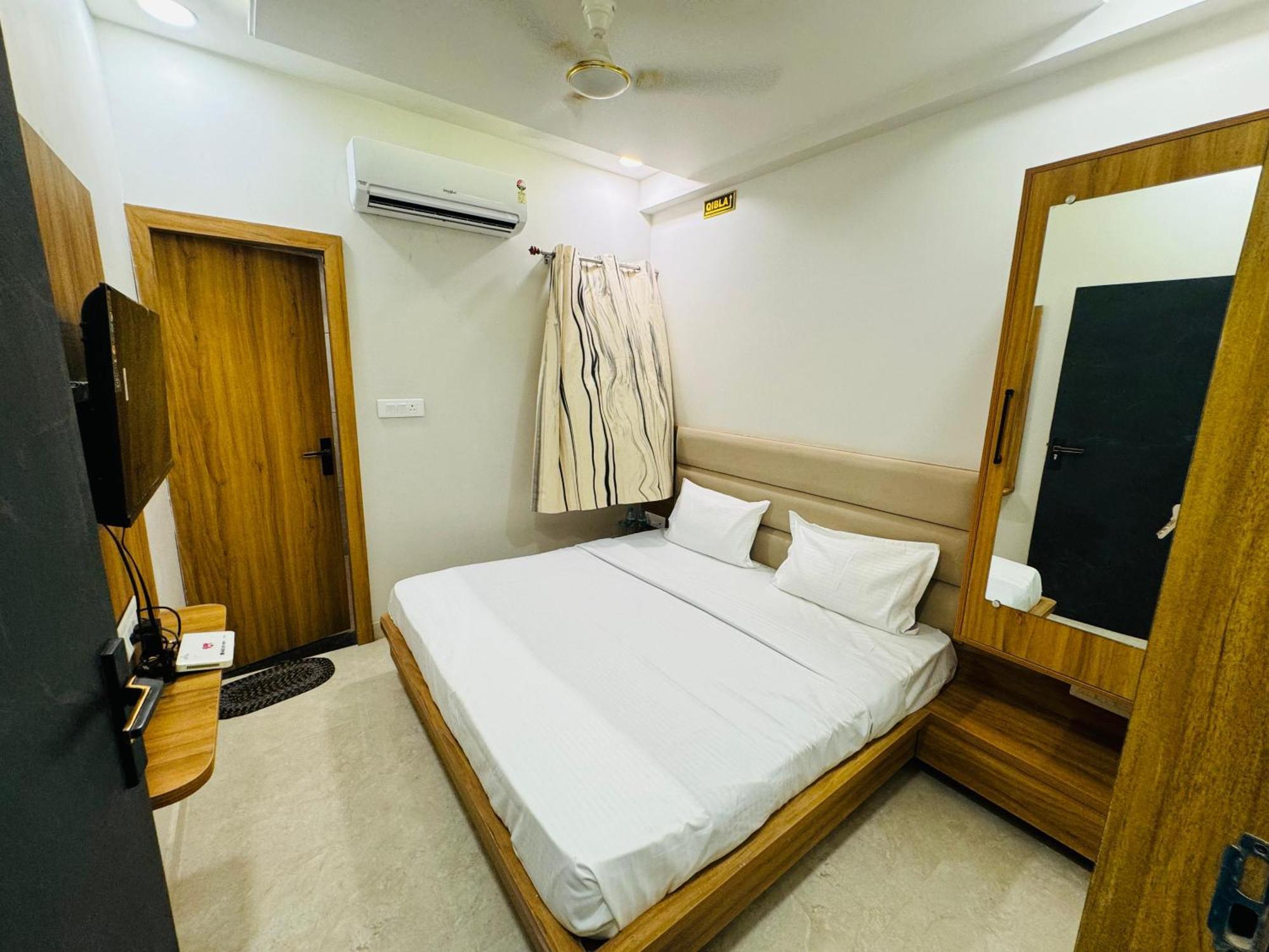 Hotel Najaf Palace Аджмер Екстериор снимка