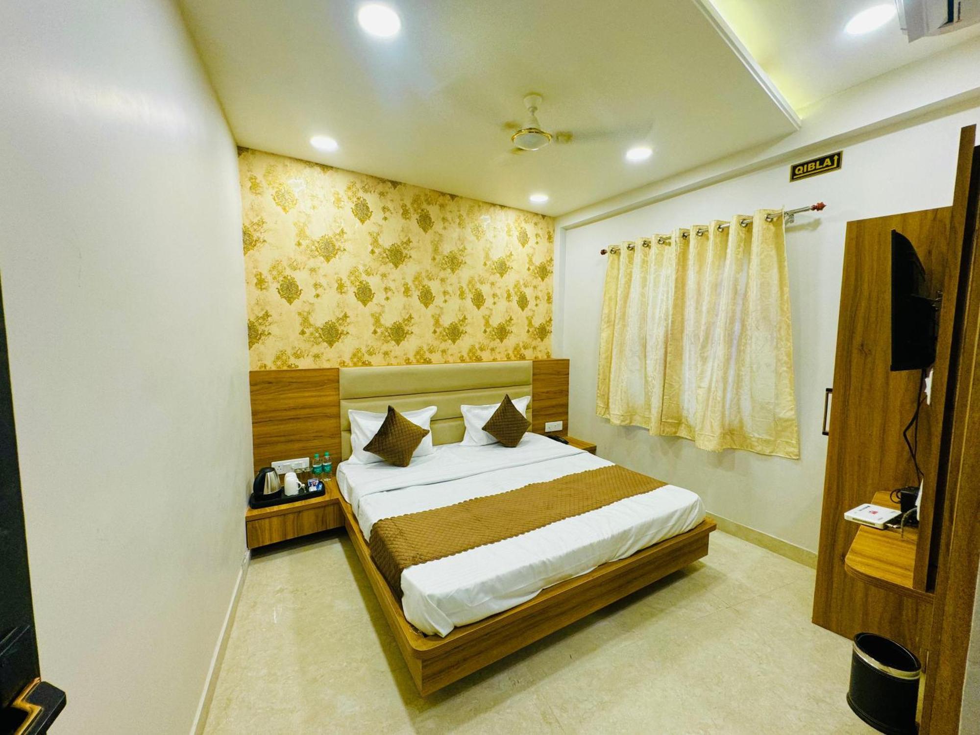 Hotel Najaf Palace Аджмер Екстериор снимка