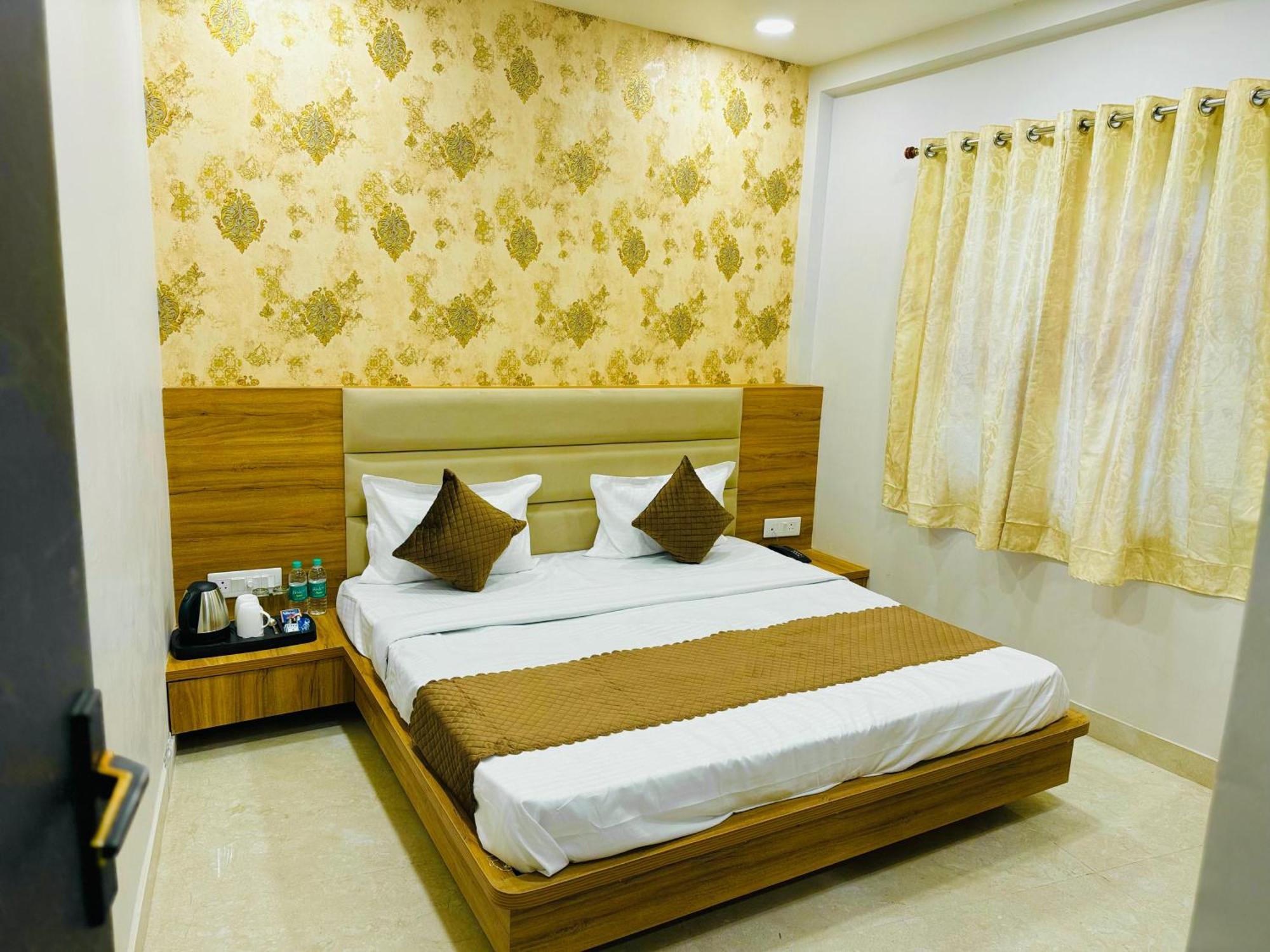 Hotel Najaf Palace Аджмер Екстериор снимка